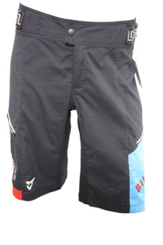 Шорти