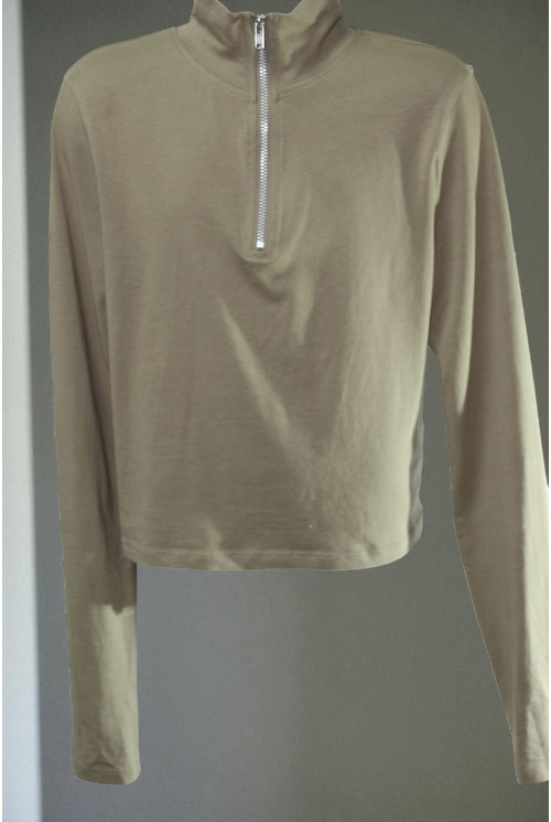 Футболка на довгий рукав