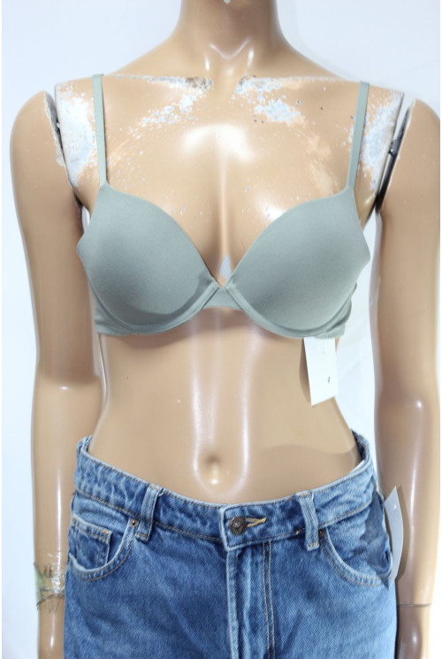 Бюстгальтер