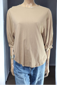 Футболка на довгий рукав