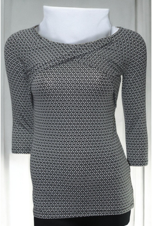 Футболка на довгий рукав