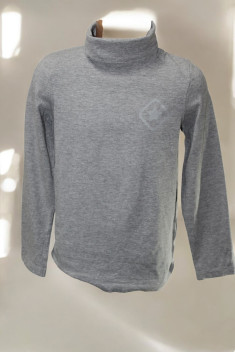 Футболка с длинным рукавом