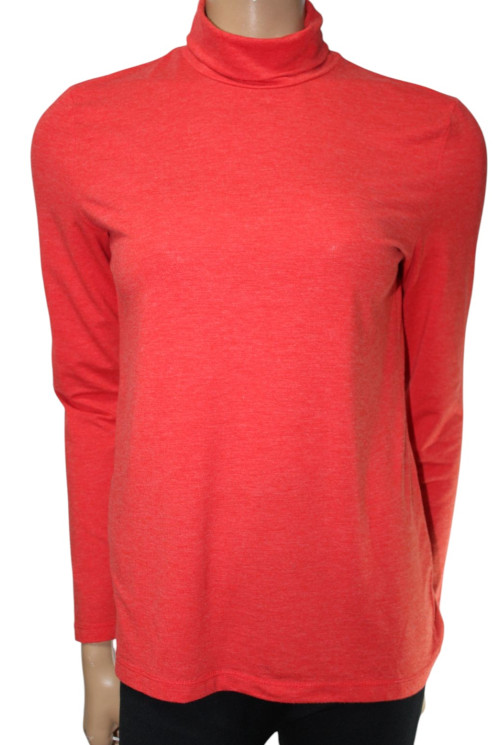 Футболка на довгий рукав