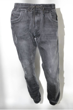 Джинсы