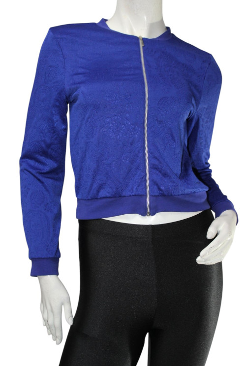 Свитер